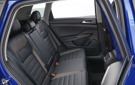 Volkswagen Taos, 2021 год, 2 999 467 рублей, 7 фотография