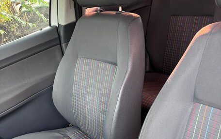 Volkswagen Polo IV рестайлинг, 2007 год, 275 000 рублей, 23 фотография