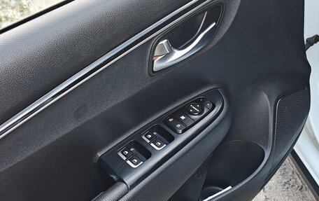 KIA Rio IV, 2019 год, 1 620 000 рублей, 8 фотография
