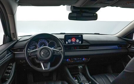 Mazda 6, 2020 год, 2 947 444 рублей, 6 фотография