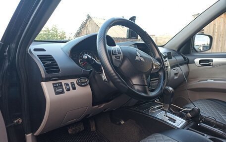 Mitsubishi Pajero Sport II рестайлинг, 2011 год, 1 450 000 рублей, 4 фотография