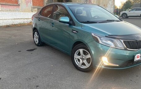 KIA Rio III рестайлинг, 2013 год, 610 000 рублей, 2 фотография