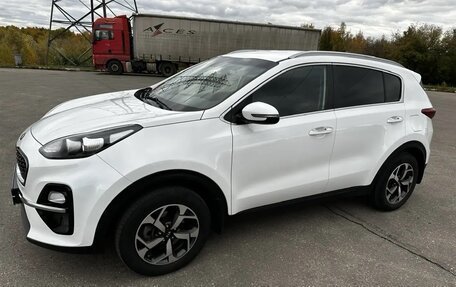 KIA Sportage IV рестайлинг, 2020 год, 2 200 000 рублей, 5 фотография