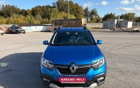 Renault Sandero II рестайлинг, 2019 год, 1 500 000 рублей, 2 фотография