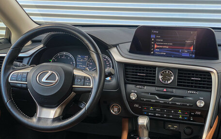 Lexus RX IV рестайлинг, 2022 год, 6 690 000 рублей, 12 фотография