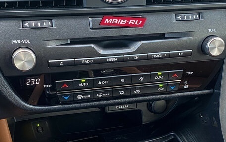 Lexus RX IV рестайлинг, 2022 год, 6 690 000 рублей, 25 фотография