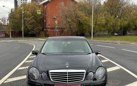 Mercedes-Benz E-Класс, 2003 год, 570 000 рублей, 1 фотография