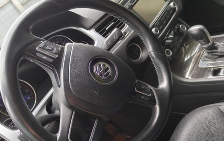 Volkswagen Touareg III, 2014 год, 2 300 000 рублей, 7 фотография