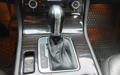 Volkswagen Touareg III, 2014 год, 2 300 000 рублей, 14 фотография