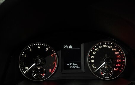 Volkswagen Jetta VI, 2010 год, 750 000 рублей, 11 фотография