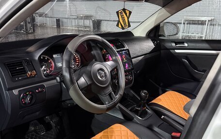 Volkswagen Jetta VI, 2010 год, 750 000 рублей, 8 фотография