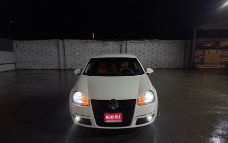 Volkswagen Jetta VI, 2010 год, 750 000 рублей, 1 фотография