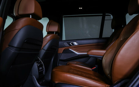 BMW X7, 2021 год, 8 100 000 рублей, 11 фотография