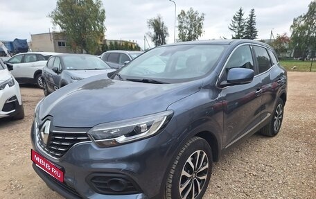 Renault Kadjar I рестайлинг, 2022 год, 1 950 000 рублей, 1 фотография