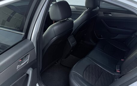 Hyundai Sonata VII, 2018 год, 1 670 000 рублей, 13 фотография