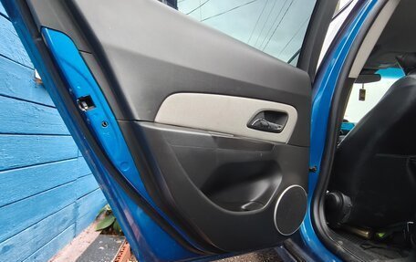 Chevrolet Cruze II, 2011 год, 550 000 рублей, 4 фотография
