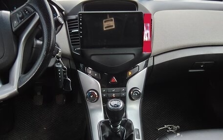 Chevrolet Cruze II, 2011 год, 550 000 рублей, 12 фотография