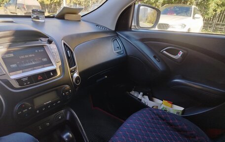 Hyundai ix35 I рестайлинг, 2013 год, 1 150 000 рублей, 7 фотография
