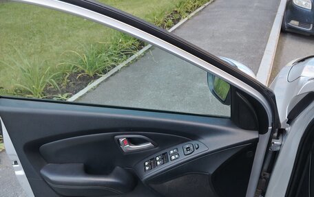 Hyundai ix35 I рестайлинг, 2013 год, 1 150 000 рублей, 9 фотография