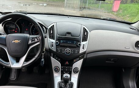 Chevrolet Cruze II, 2013 год, 770 000 рублей, 16 фотография