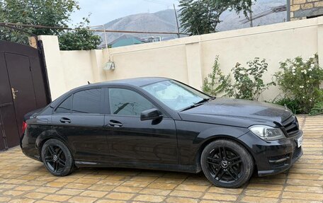 Mercedes-Benz C-Класс, 2013 год, 1 050 000 рублей, 3 фотография