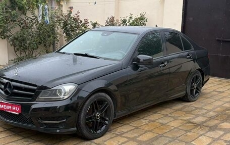 Mercedes-Benz C-Класс, 2013 год, 1 050 000 рублей, 2 фотография