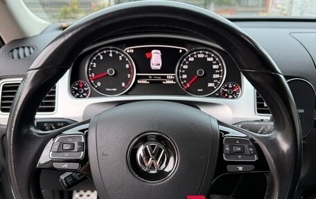 Volkswagen Touareg III, 2017 год, 3 700 000 рублей, 11 фотография