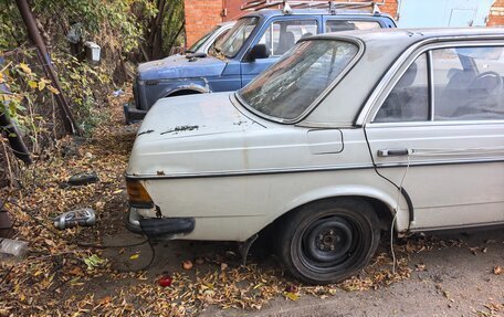 Mercedes-Benz W123, 1979 год, 100 000 рублей, 3 фотография
