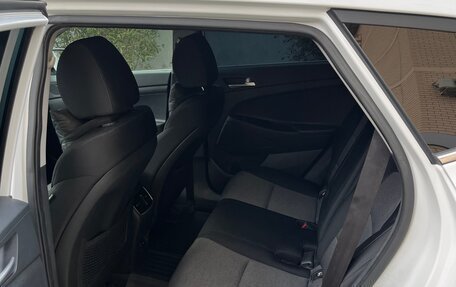 Hyundai Tucson III, 2018 год, 1 850 000 рублей, 16 фотография