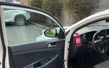 Hyundai Tucson III, 2018 год, 1 850 000 рублей, 17 фотография