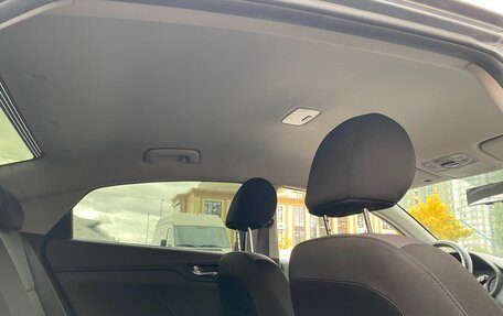 Hyundai Solaris II рестайлинг, 2017 год, 1 299 000 рублей, 22 фотография