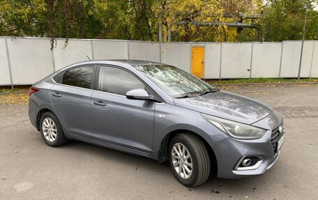Hyundai Solaris II рестайлинг, 2017 год, 1 299 000 рублей, 27 фотография