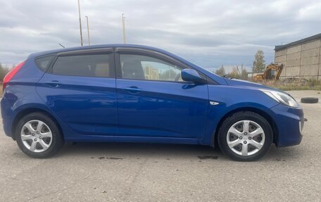 Hyundai Solaris II рестайлинг, 2012 год, 295 000 рублей, 8 фотография