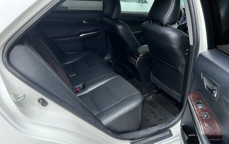 Toyota Camry, 2018 год, 2 050 000 рублей, 2 фотография