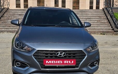 Hyundai Solaris II рестайлинг, 2017 год, 1 100 000 рублей, 12 фотография