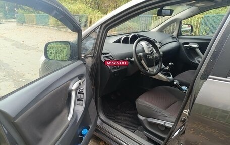 Toyota Verso I, 2010 год, 775 000 рублей, 10 фотография