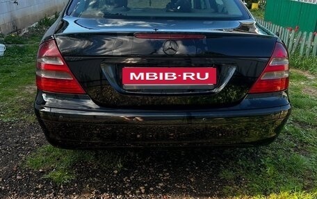 Mercedes-Benz E-Класс, 2003 год, 600 000 рублей, 12 фотография