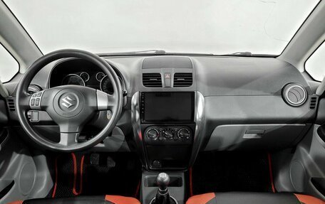 Suzuki SX4 II рестайлинг, 2011 год, 630 000 рублей, 5 фотография