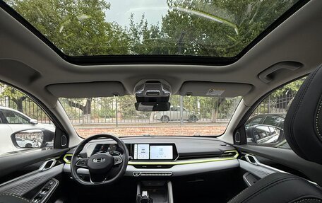 Geely Coolray I, 2023 год, 2 100 000 рублей, 9 фотография