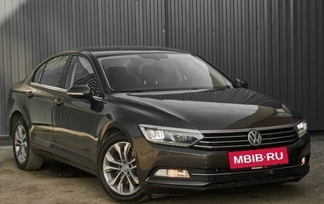 Volkswagen Passat B8 рестайлинг, 2015 год, 1 710 000 рублей, 3 фотография