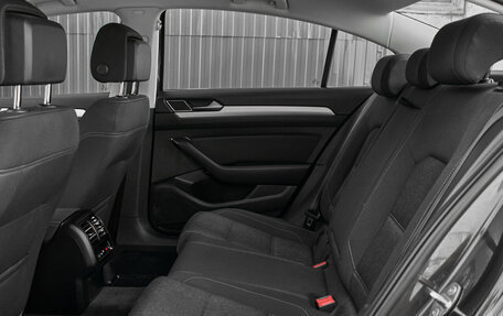 Volkswagen Passat B8 рестайлинг, 2015 год, 1 710 000 рублей, 24 фотография