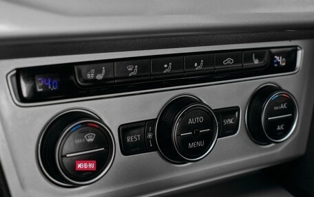 Volkswagen Passat B8 рестайлинг, 2015 год, 1 710 000 рублей, 18 фотография