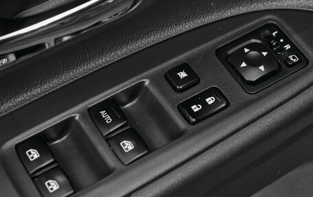Mitsubishi Outlander III рестайлинг 3, 2018 год, 1 670 000 рублей, 20 фотография
