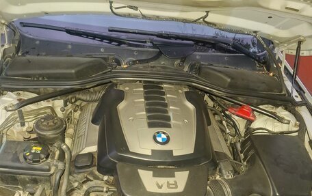 BMW 5 серия, 2006 год, 1 650 000 рублей, 9 фотография