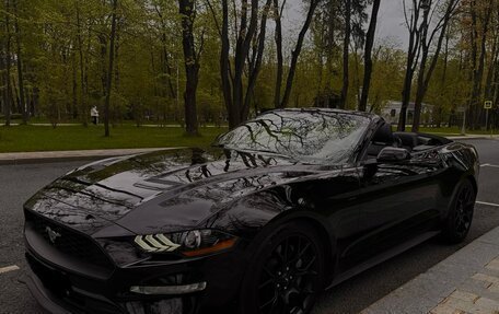 Ford Mustang VI рестайлинг, 2018 год, 3 490 000 рублей, 3 фотография