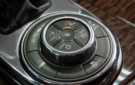 Nissan Patrol, 2012 год, 1 939 000 рублей, 17 фотография