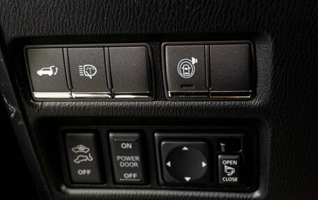 Nissan Patrol, 2012 год, 1 939 000 рублей, 25 фотография