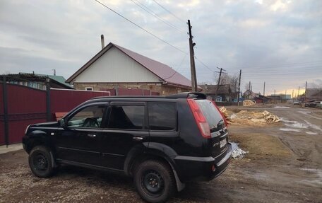 Nissan X-Trail, 2004 год, 650 000 рублей, 3 фотография