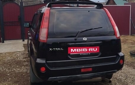 Nissan X-Trail, 2004 год, 650 000 рублей, 2 фотография