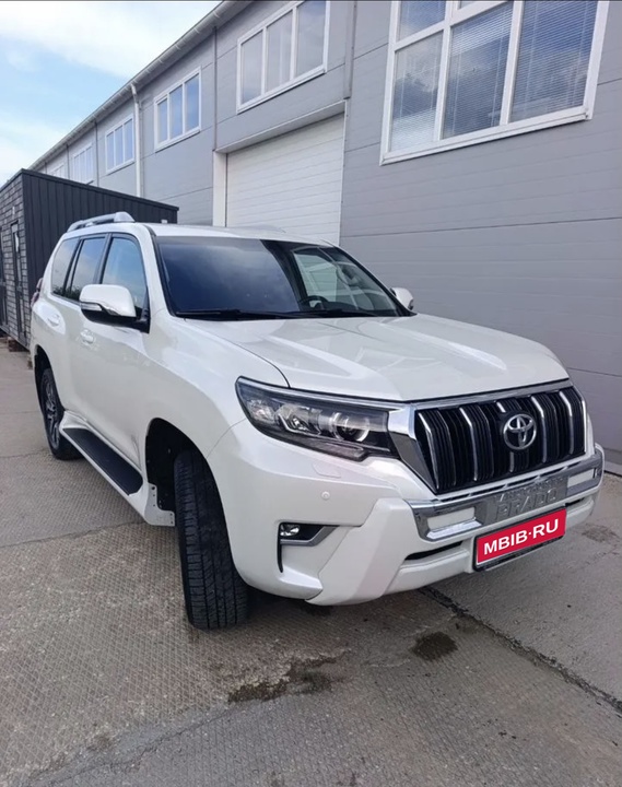 Toyota Land Cruiser Prado 150 рестайлинг 2, 2022 год, 4 500 000 рублей, 1 фотография
